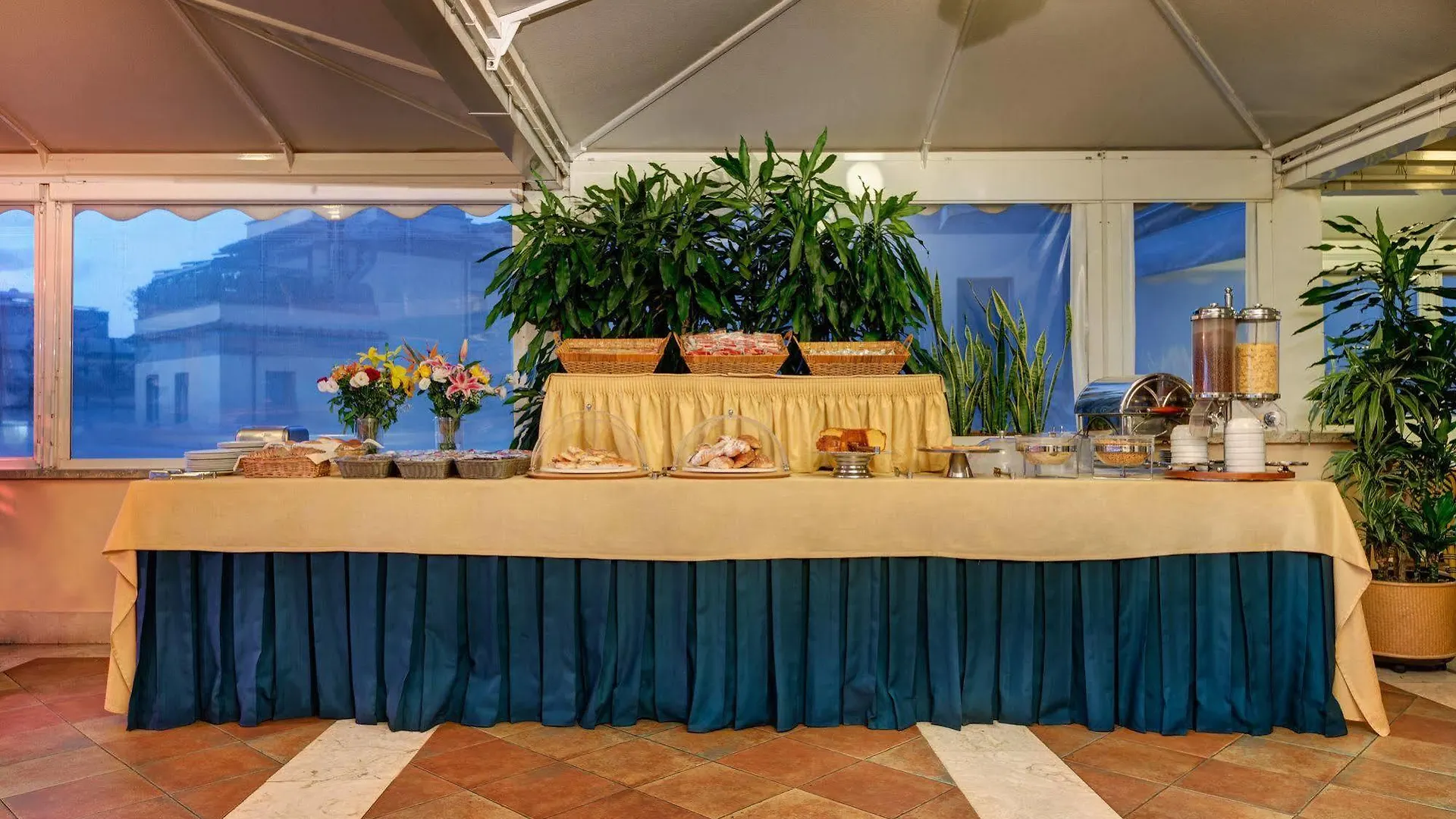 ****  Hotel Villa Morgagni Рим Италия