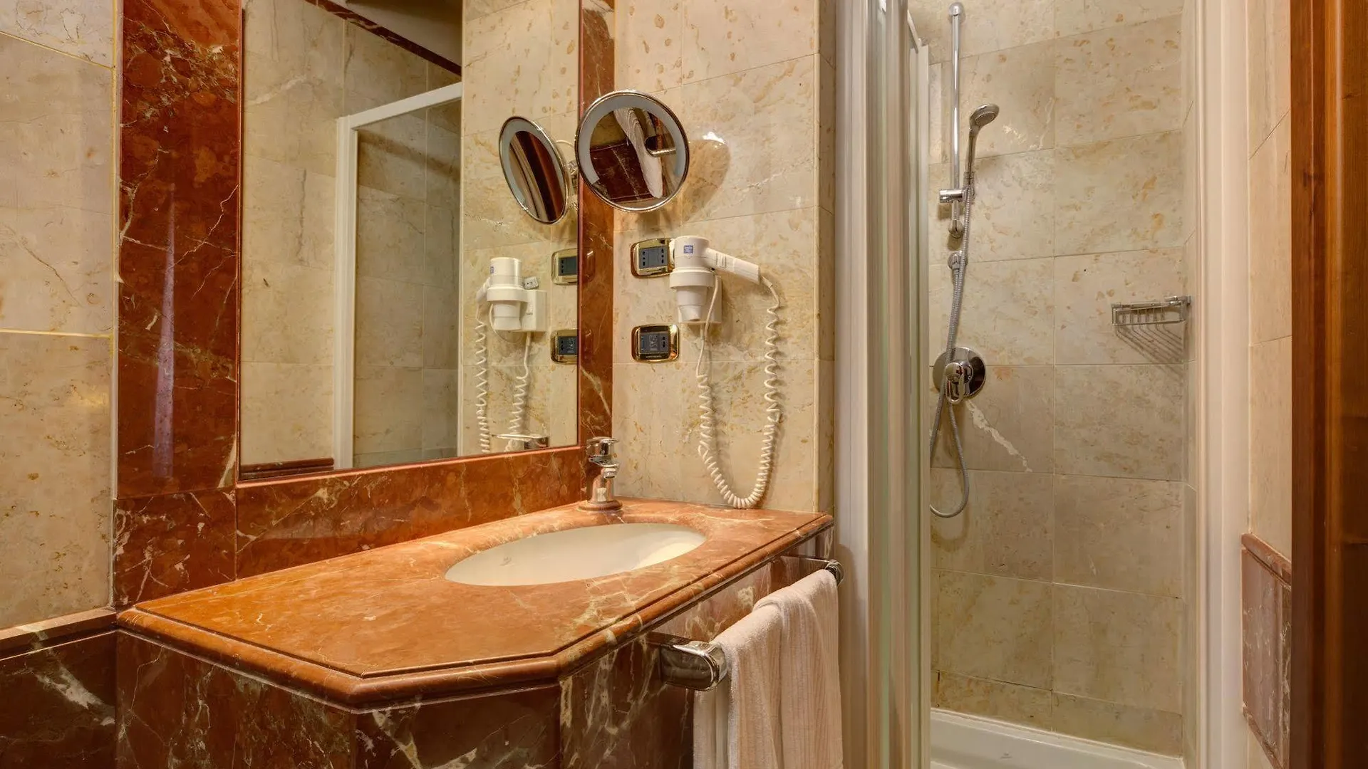 Hotel Villa Morgagni Roma