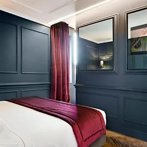 4* Hotel The Corner