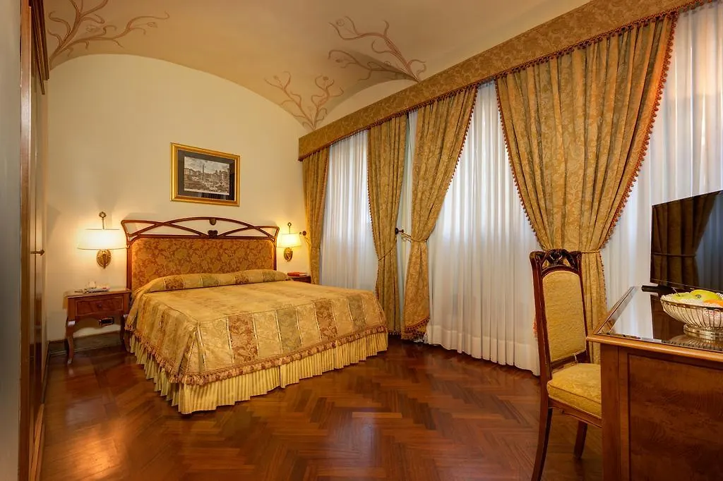 Hotel Villa Morgagni Rome 4*,